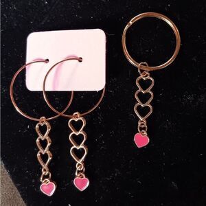 💞5/$18 Handmade Gold Triple Heart Earrings